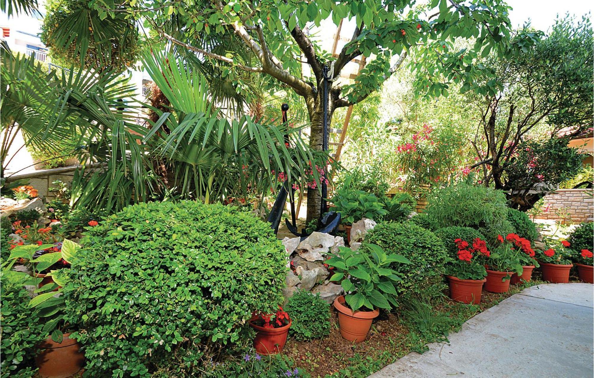 Beautiful Apartment In Rabac With Kitchen 외부 사진